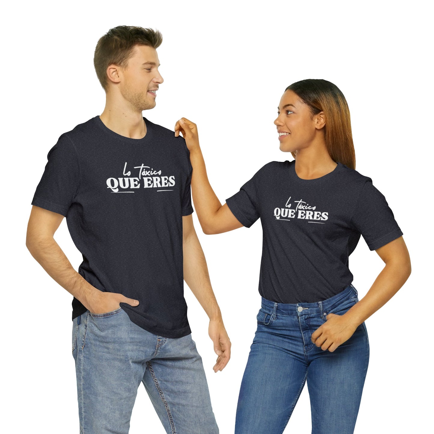 Lo Tóxico Unisex Jersey Short Sleeve Tee