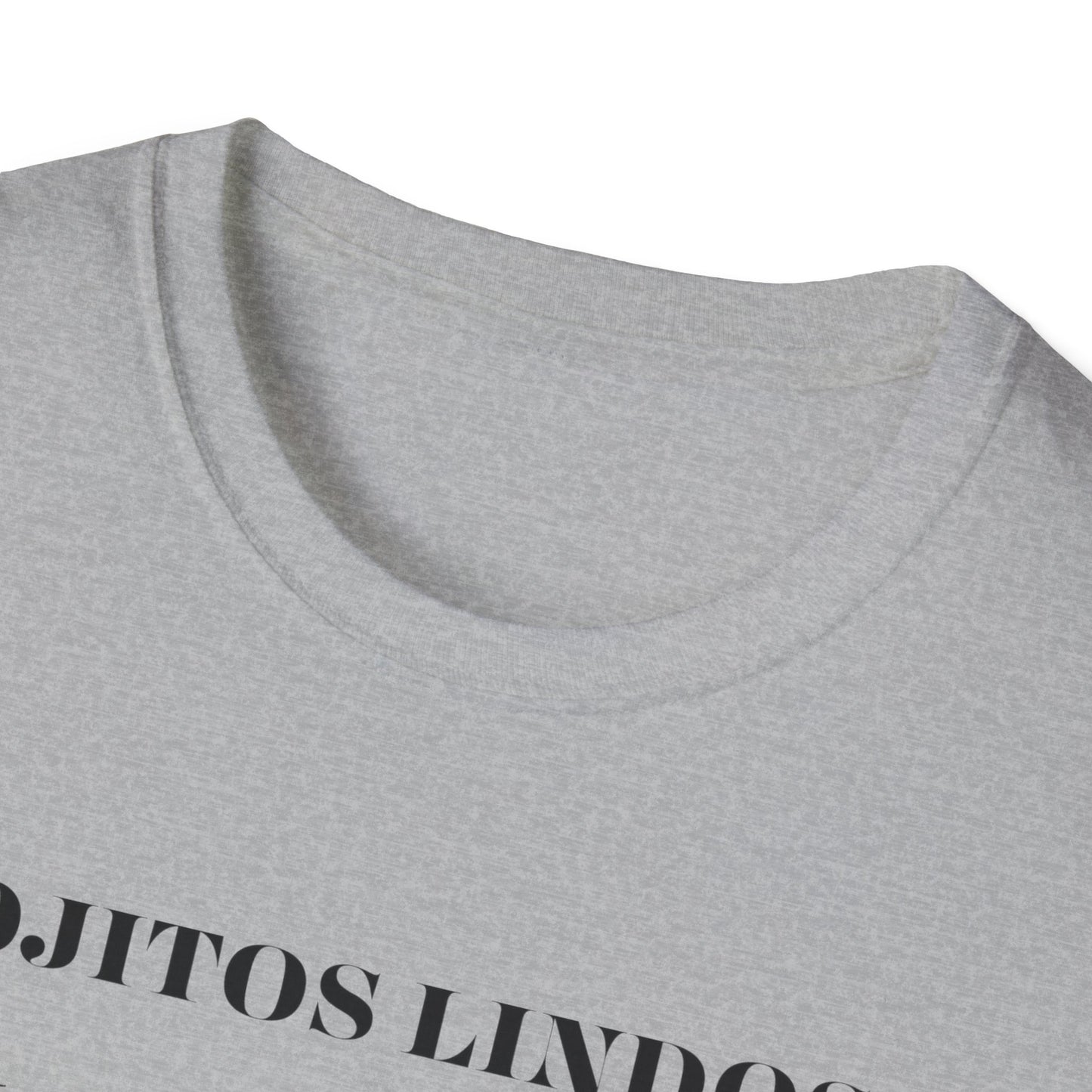 Ojitos Lindos Unisex Softstyle T-Shirt