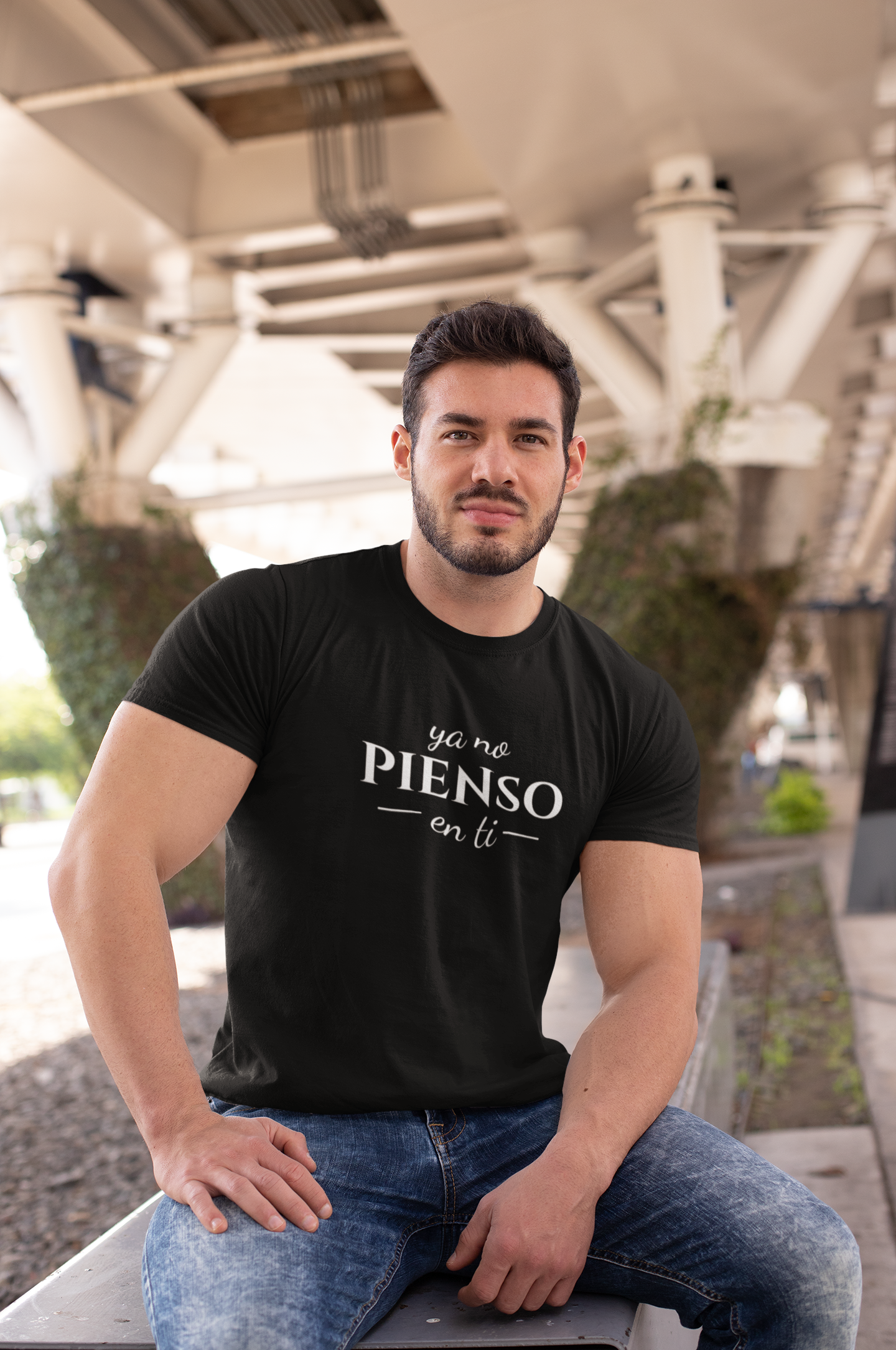 Ya No Pienso En Ti Unisex Jersey Short Sleeve Tee